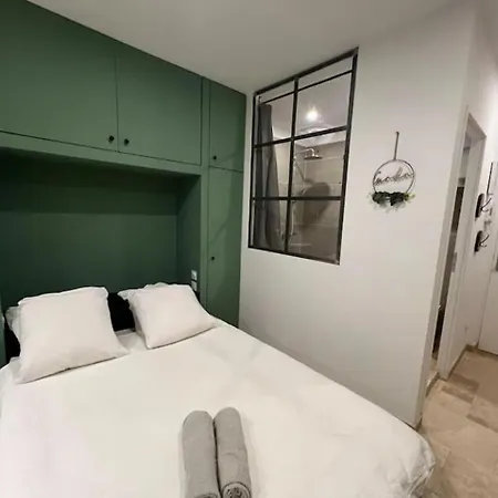 Le Medieval - Clim - Lave Linge - Cite דירה